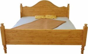 Dřevěná postel Rustical dvoulůžková